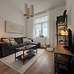 Lumineux Avec Jardin Proche Du Centre Appartement Brussel