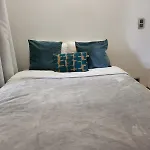 Eu Quarter *