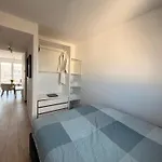 Appartement Sejour Lumineux Avec Balcon Brussel