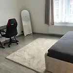 Appartement Spacieux Avec Garage