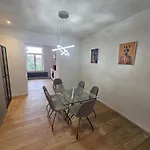 Luxury Triplex Stylish 2Br Apartment In Brussels