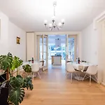 Viktoria B & B