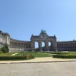 Maison Du Cinquantenaire - The Residential