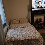 Set Of 3 Flats, 7 Bedrooms, Fully Equipped