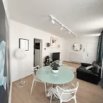 Fully Furnished And Modern Flat - Brussels Center