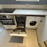 Quartier Ixelles - Metro Porte De Namur