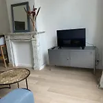 Beautiful And Warm Flat In Heart Of Brussels