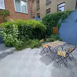 Tiny House Avec Terrasse Privee, 10 Mins Du Centre