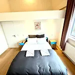 Ulb & Cambre Cosy Duplex