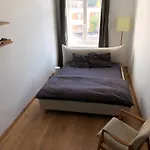 Bright Apartment In Saint-Gilles