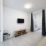 Spacieux Appartement Une Chambre