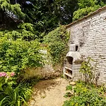 Maison Du Cinquantenaire - The Residential