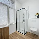 Modern Rooms For Rent