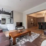 Jette - Base En Peripherie De - 15min Centre Apartment Brussels