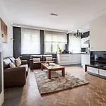 Apartment Jette - Base En Peripherie De - 15min Centre *