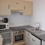 Flats Aparthotel
