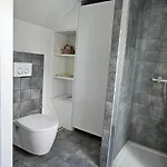 Wonderful In Uccle Appartement Brussel