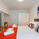 Luxurious 2-Br Flat Near Nato & Eu