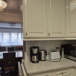 Large 1St Floor Apartment, Schaerbeek, Brussels