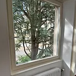Apartment Atomium Canopy *