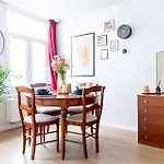 Studio Lumineux, Ideal Pour Sejour Pro