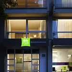 Ibis Styles Louise Hotel 3*
