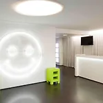 Ibis Styles Louise 3*