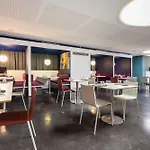Hotel Ibis Styles Louise 3*
