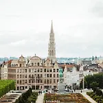 La Petite Foret Art Deco Apartment In Brussels