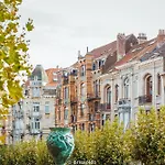 La Petite Foret Art Deco Apartment In Brussels
