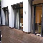 B-Aparthotel Grand Place