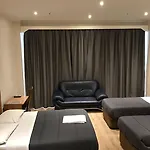 Royal Hotel
