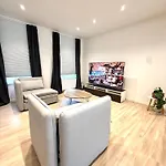 The Gallery Saint-Gilles