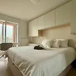 Cosy Flat For 2Pers 5 Min From Gare Du Midi By Transport