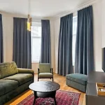Charming Ixelles Apartment Retreat In The Heart Of Brussels