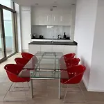 Top Floor Luxury With Spectacular Water Views