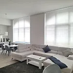 Louise Luxe Stay In Central Brussels