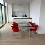 Floor Luxury With Spectacular Water Views Brussel