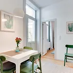 Europea Newton Boutique Residences 3*