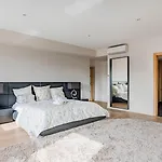 Brussels Penthouse Prestige
