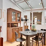 Saint Catherine Art Residence