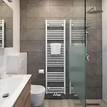 Toison D'or Apartment *