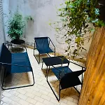 Charming 1 Bedroom With Terrace