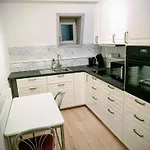 Duplex 3Br Apartment Near Supermarkets & Metro