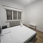 Cozy Apartment With Terrace