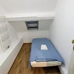 Apartment Duplex 3br Near Supermarkets & Metro Brussels