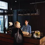 Zoom Hotel