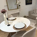 Charming Studio, Perfect Getaway