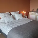 Romantics Rooms In Brussels Sky