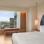 The Standard, Hotel 5*